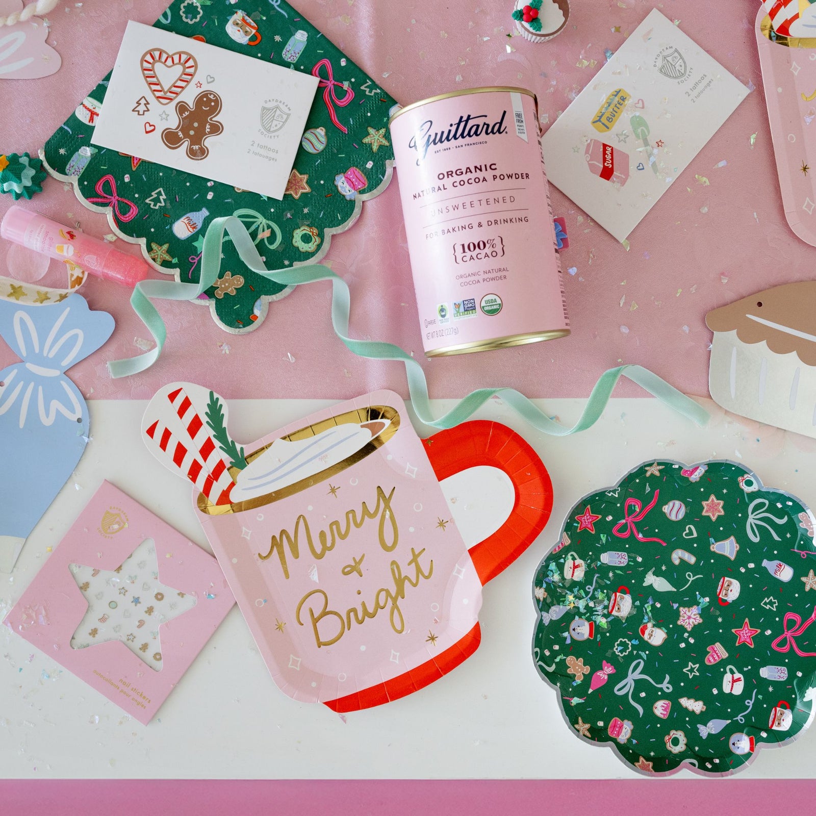 Baking Spirits Bright Dark Green Scalloped Large Plates, Daydream Society