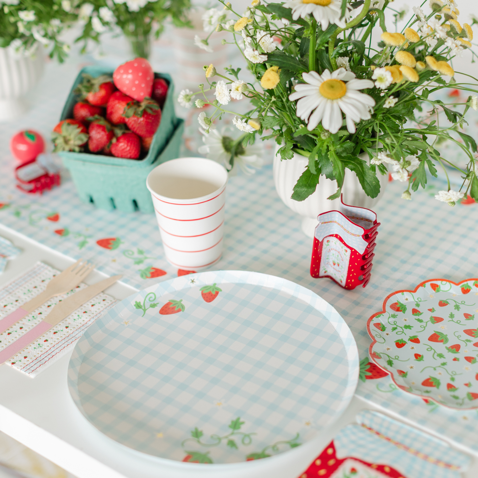 Strawberry Picnic Collection, Daydream Society