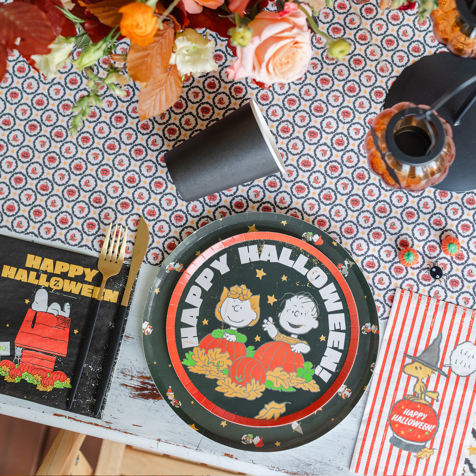 Peanuts Halloween Tableware