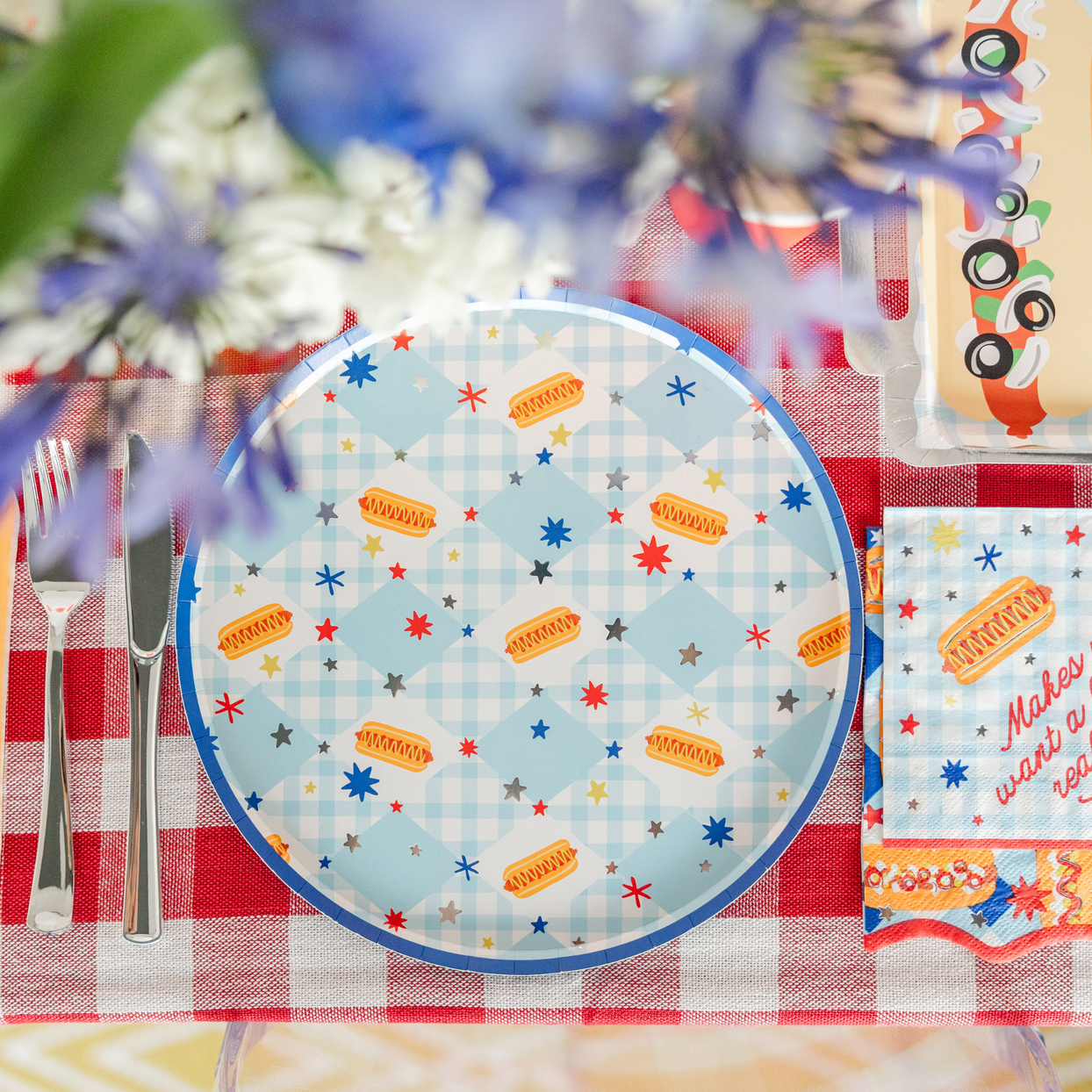 Patriotic Hot Dog Dinner Plates, Jollity & Co