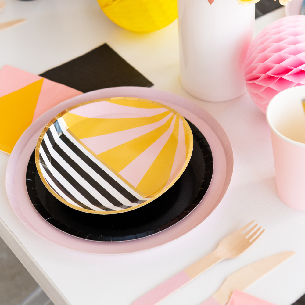 Shade Collection Onyx Dessert Plates