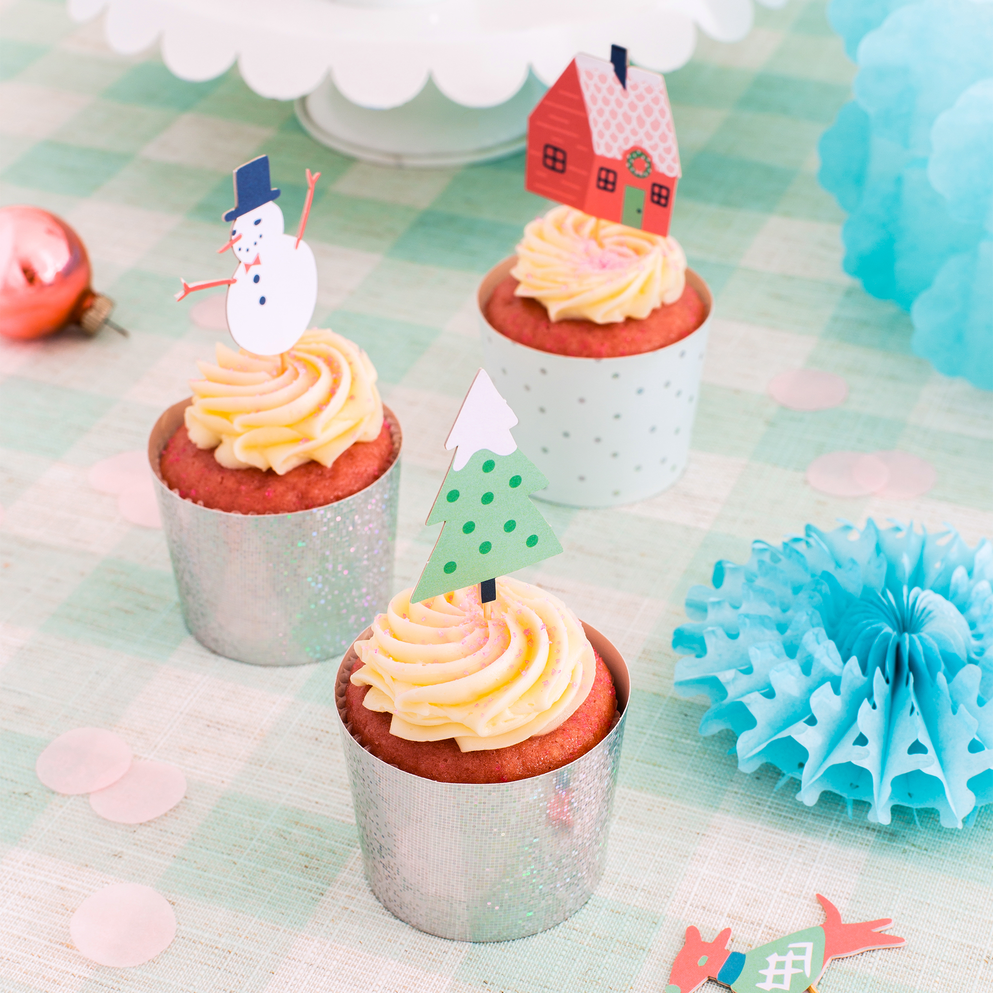 Snow Day Cupcake Decorating Set